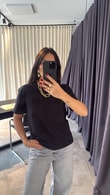 Siyah Dilvin Dekoratif Yaka T-shirt