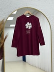 Cemşah Papatya Nakışlı Yazılı Yırtmaçlı Bluz-SS13157 Bordo