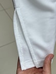 Cemşah Papatya Nakışlı Yazılı Yırtmaçlı Bluz-SS13157 Beyaz