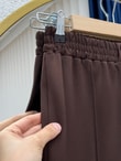 Gülçin Önü Çift Düğme Detaylı Havuç Paça Pantolon-MT5881 Kahve