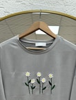 Laleay Zarif 5 Papatya Nakışlı Bluz-SS13148 Gri