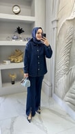 Paçası Yırtmaç Detaylı Zımbalı Kot Takım