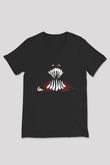 Finn Balor Baskılı Unisex Siyah V Yaka Tişört - Tshirt
