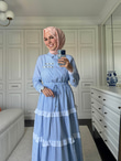 BRODE ŞERİTLİ ÇİZGİLİ ELBİSE