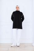 TAŞ DETAYLI DİK YAKA SWEATSHIRT