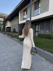 Asimetrik Biyeli Beyaz Triko Elbise kelb2080grs