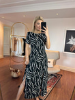 Çift Yırtmaçlı Zebra Viskon Elbise 1005229