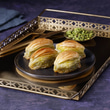 Fıstıklı Midye Baklava 1 Adet - Karaköy Güllüoğlu