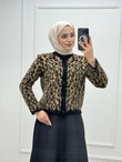 5011-Yumoş Kısa Hırka-Siyah Leoparlı