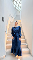 Qx8755-Batik Desen Saten Elbise-Lacivert