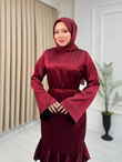 Wb2353-Etek Ucu Fırfırlı Saten Elbise-Bordo
