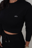 I}