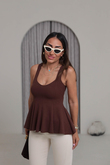 I}