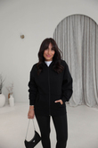 I}