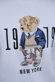 I}
