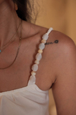 I}