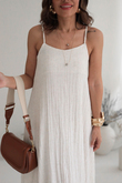 I}