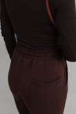 I}