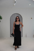 I}