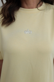 I}