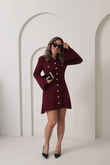 I}