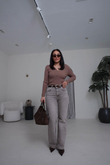 I}