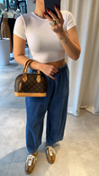 Beyaz Dilvin Puya Crop 