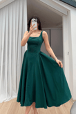 Belin Kare Yaka Sırt Dekolteli Midi Elbise 4968