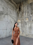 Diva Kuyruklu Yırtmaçlı Abiye 582475 TABA