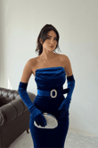 Kadife Kol Detay Straplez Kemerli Midi Elbise 9334