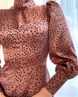 Puantiye Yırtmaçlı Saten Elbise-3827