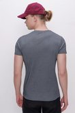tshirt-bisiklet-yaka-nakis-ic-logolu-812be4.jpg