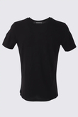 tshirt-bisiklet-yaka-sol-gogus-kare-de-b43552.jpg