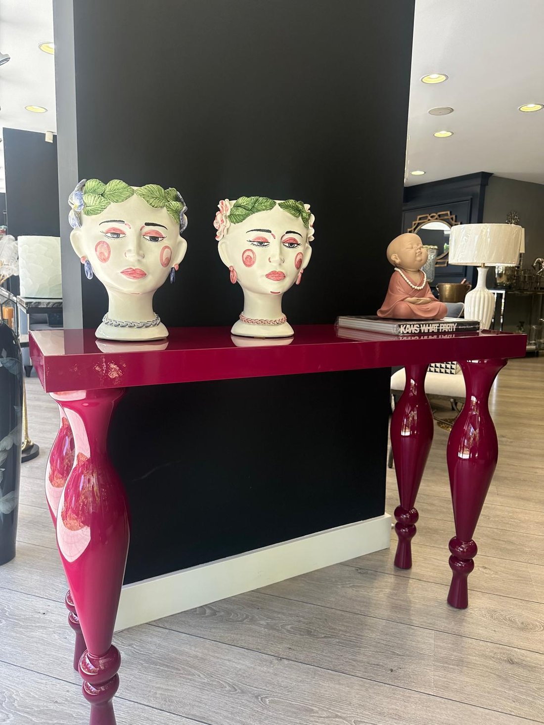 Artmim -  MADAM PETRA DRESUAR