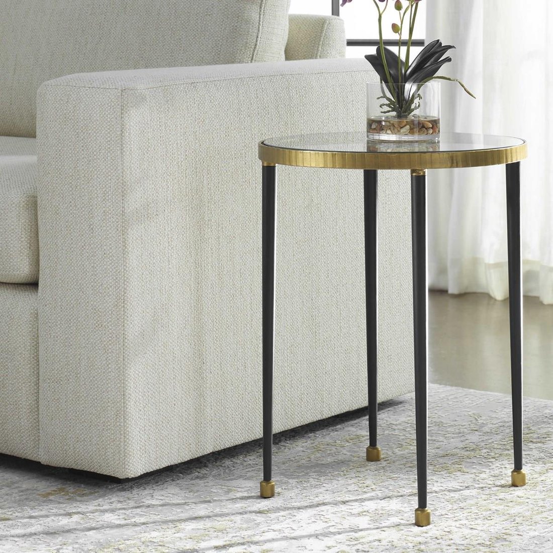 UTTERMOST - STİLETTO YAN SEHPA