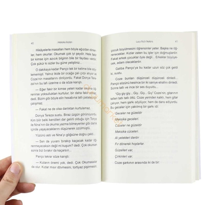 Meksika İkizleri - Dünya Çocuk Klasikleri