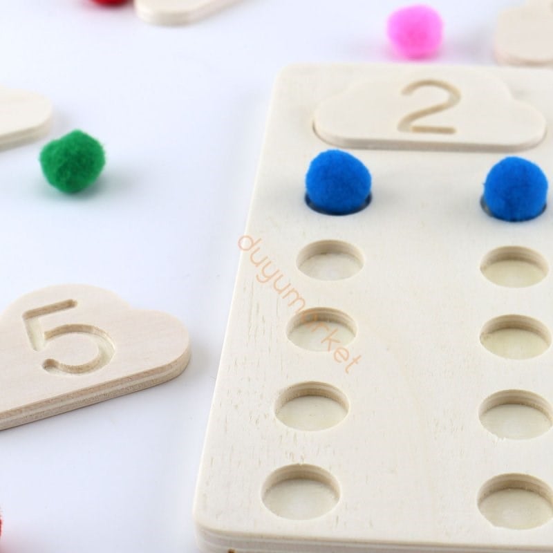 Montessori Eğitici Ponponlu Bulutlar