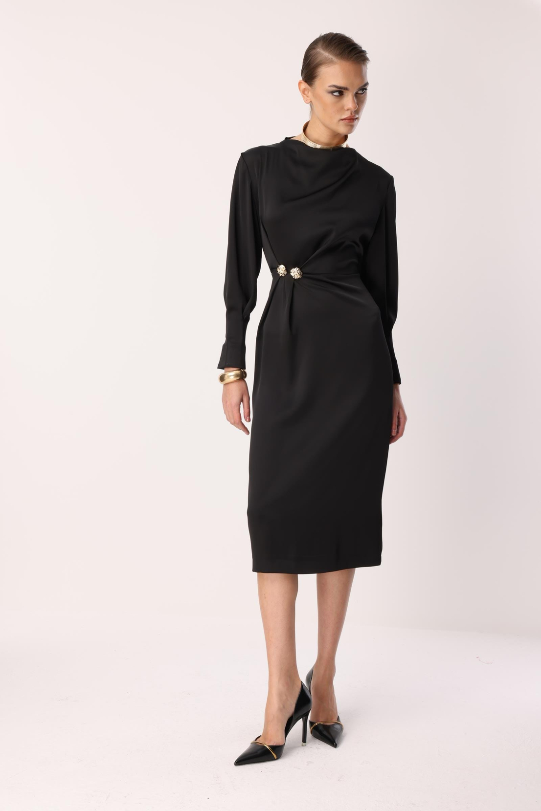  Drapeli Yüksek Yaka  Midi Elbise SİYAH