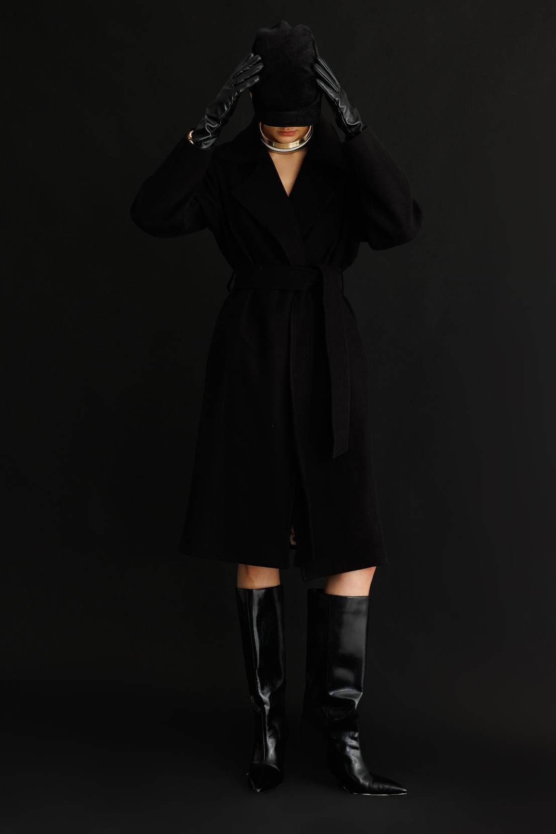 Astar Detaylı Kaşe Kaban SİYAH