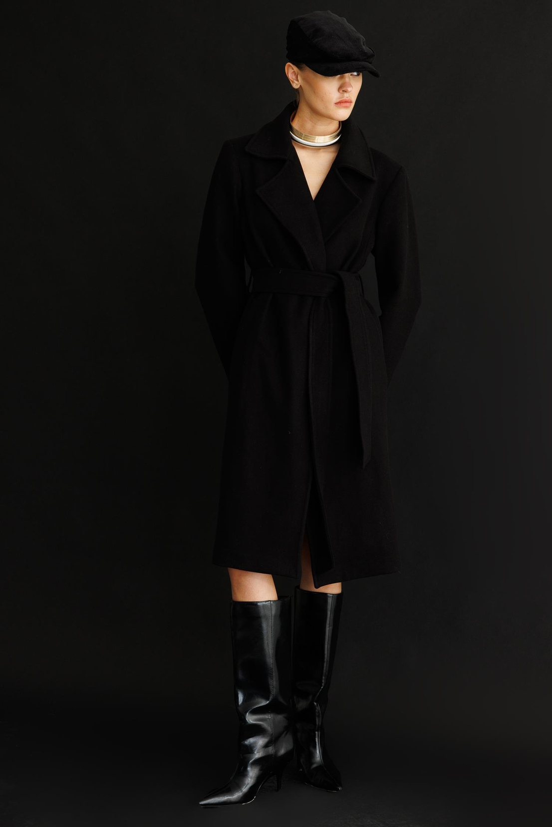 Astar Detaylı Kaşe Kaban SİYAH