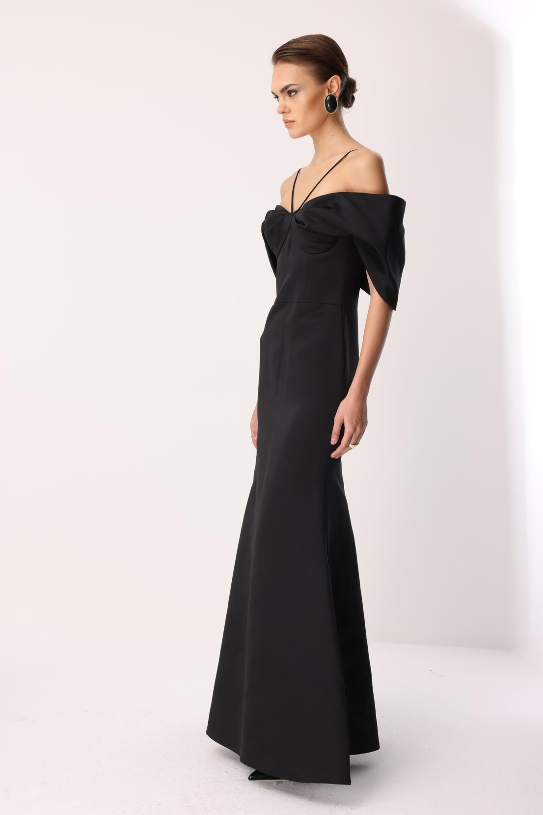 Balık Model Yaka Detaylı Maxi Abiye SİYAH