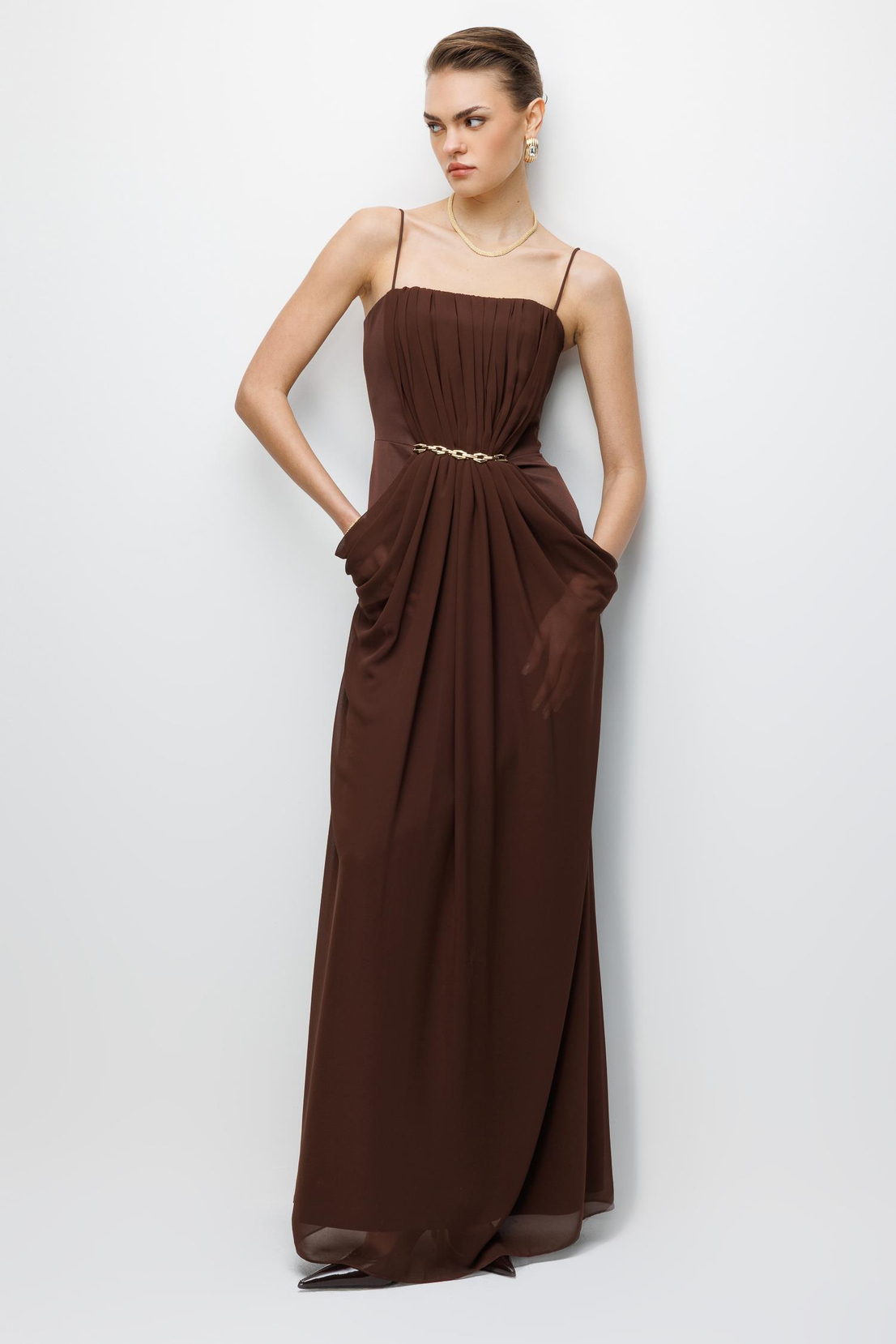 Bel Aksesuar Detaylı Drapeli Maxi Boy Elbise KAHVE