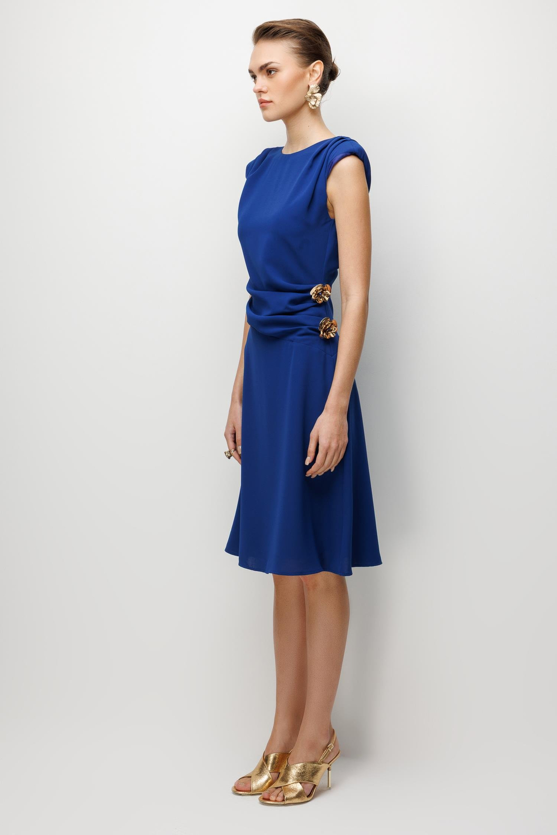 Bel Aksesuar Detaylı Mini Elbise SAKS