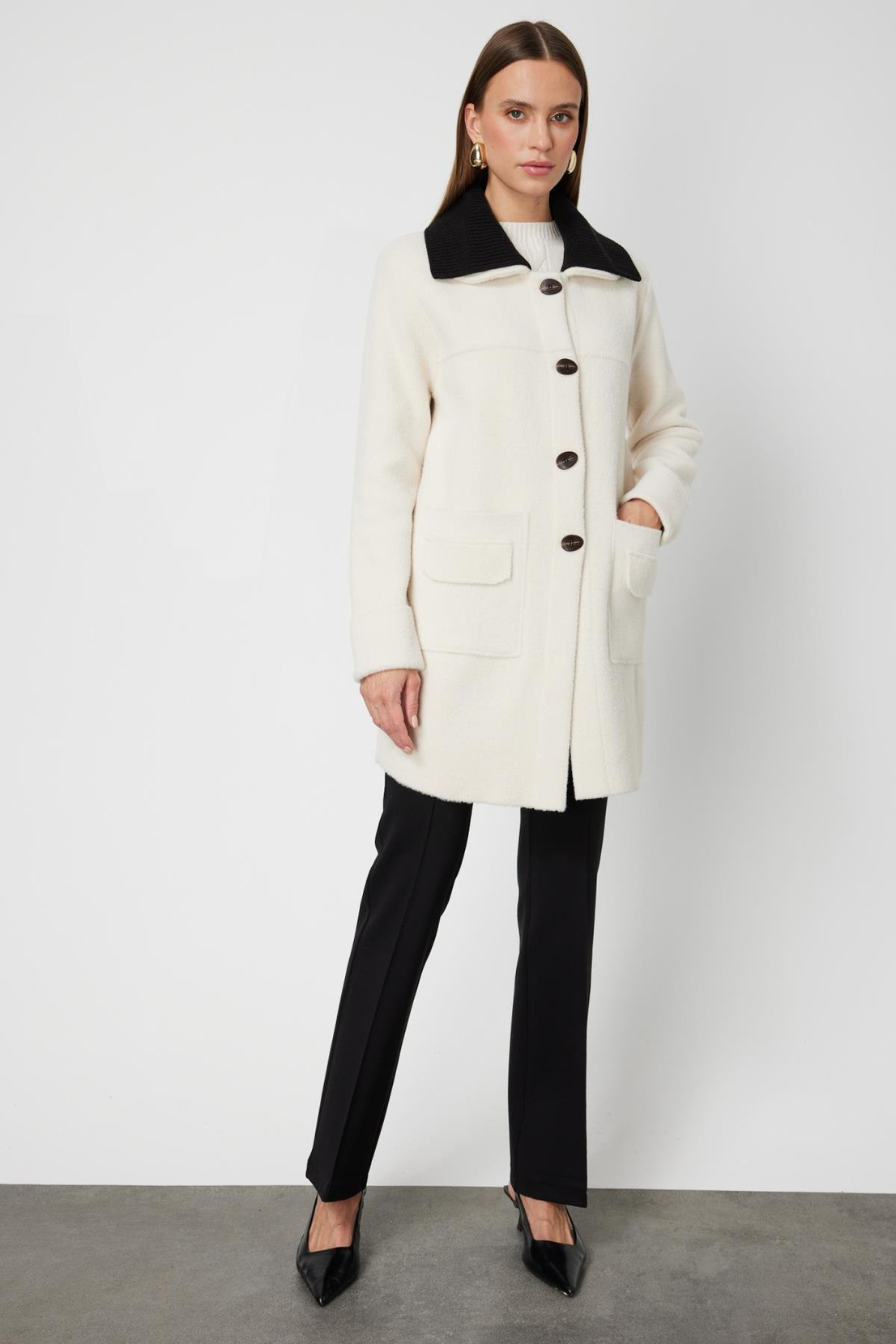 Büyük Yakalı Düğmeli Hırka TAŞ