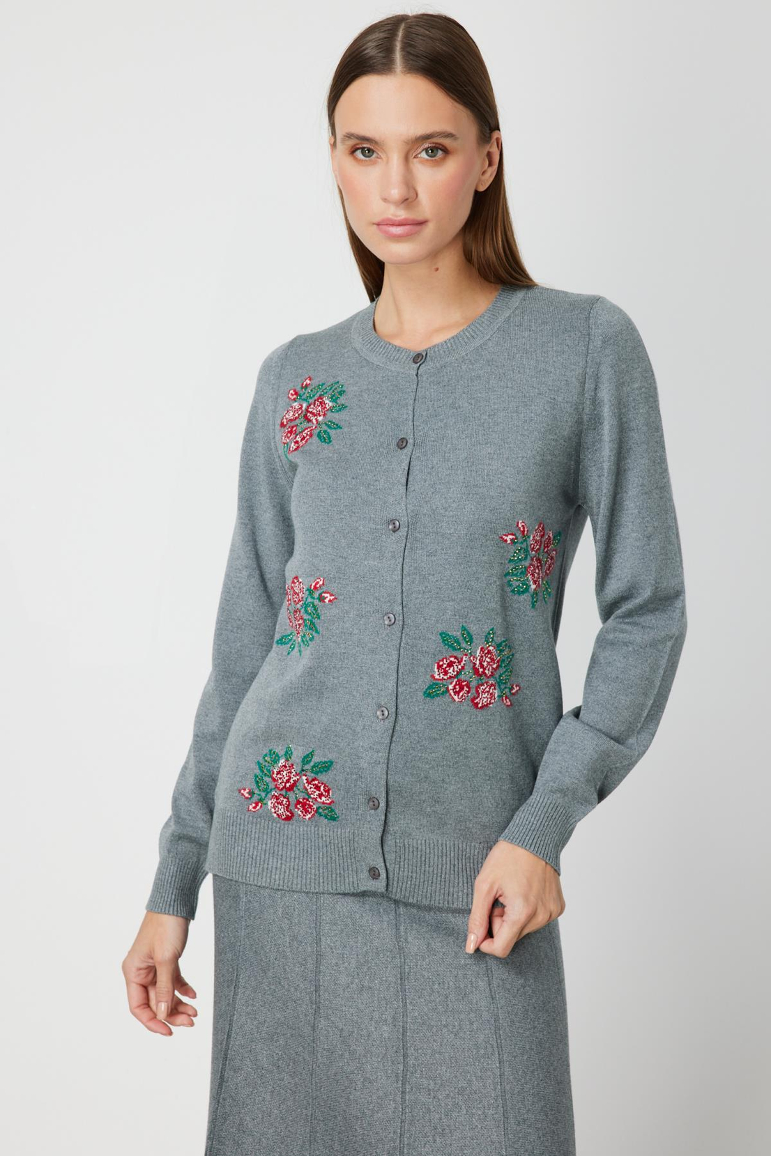 Çiçek Nakışlı Düğmeli Hırka GRİ