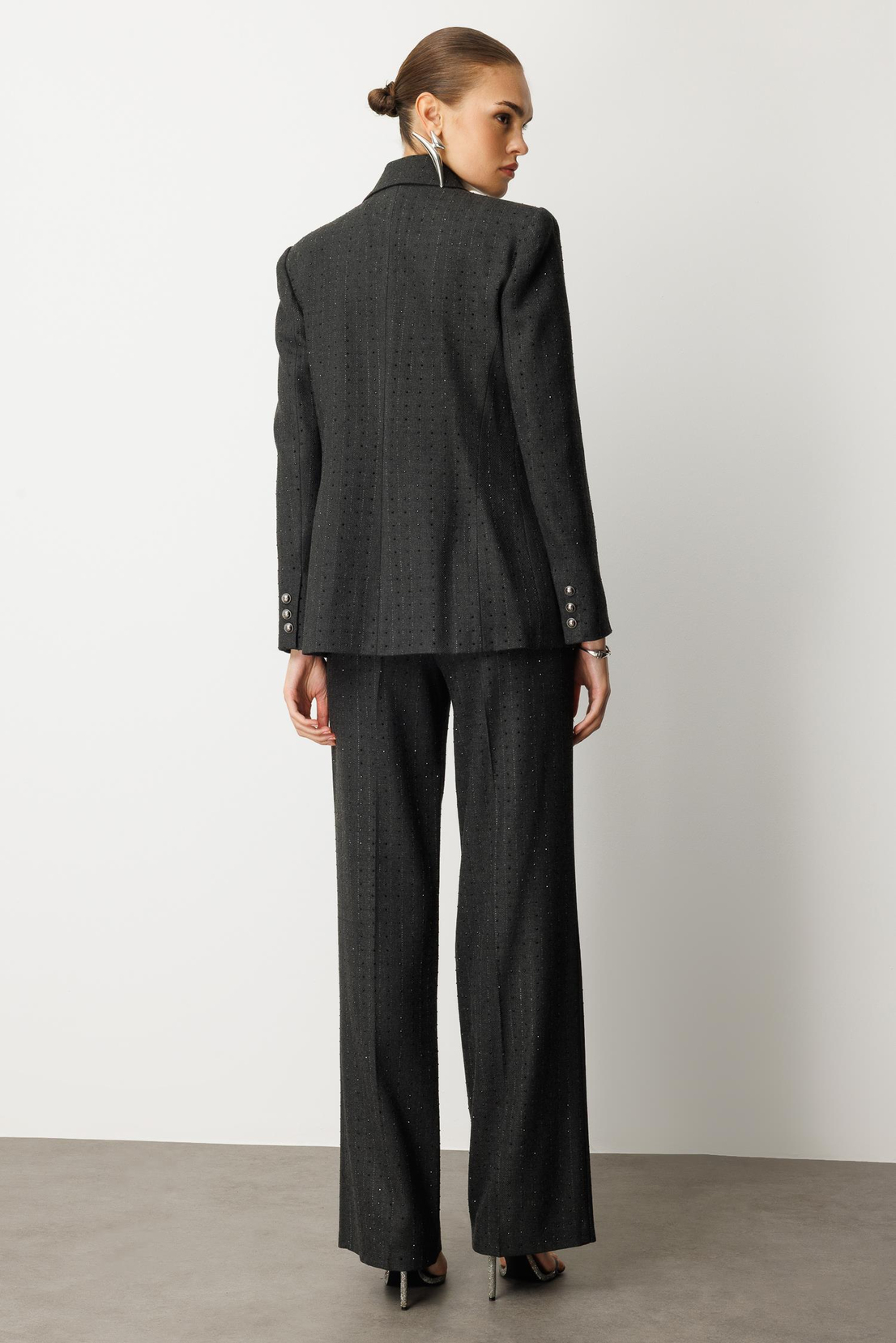 Çizgili Taşlı Takım GRİ