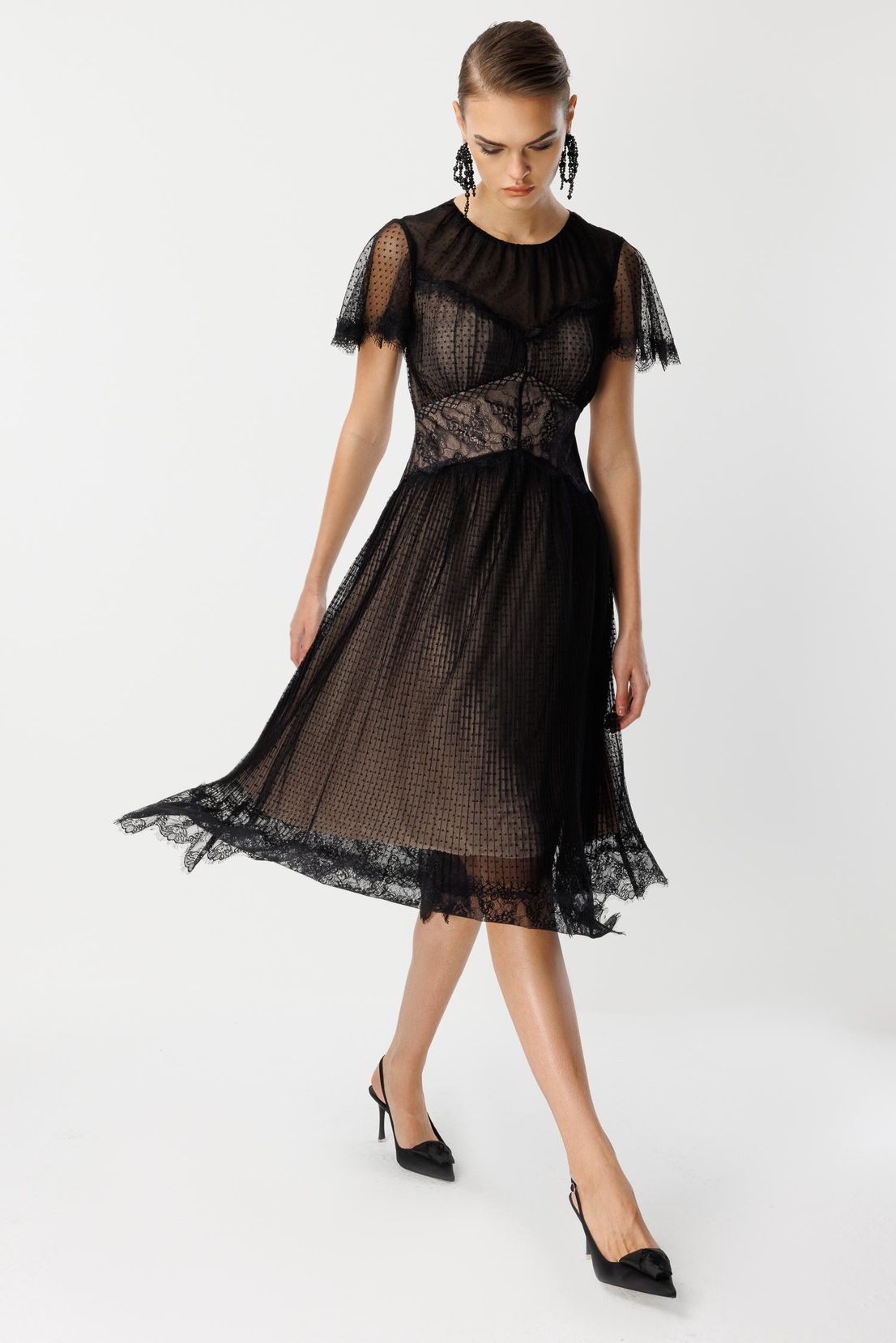 Dantel Garnili Tül Elbise SİYAH