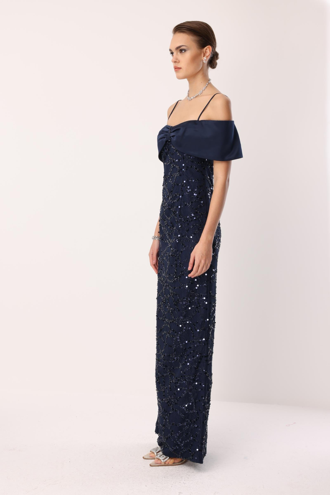 Dantel İşleme Detay Yaka Abiye LACİVERT