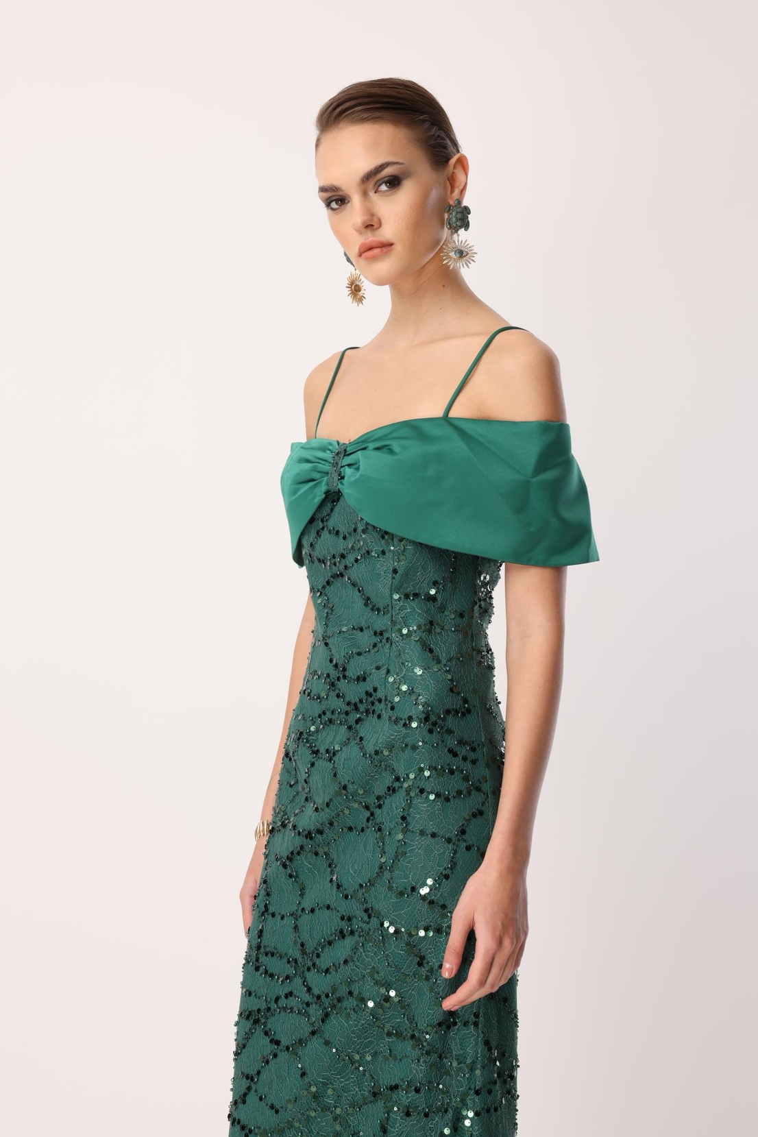 Dantel İşleme Detay Yaka Abiye ZÜMRÜT