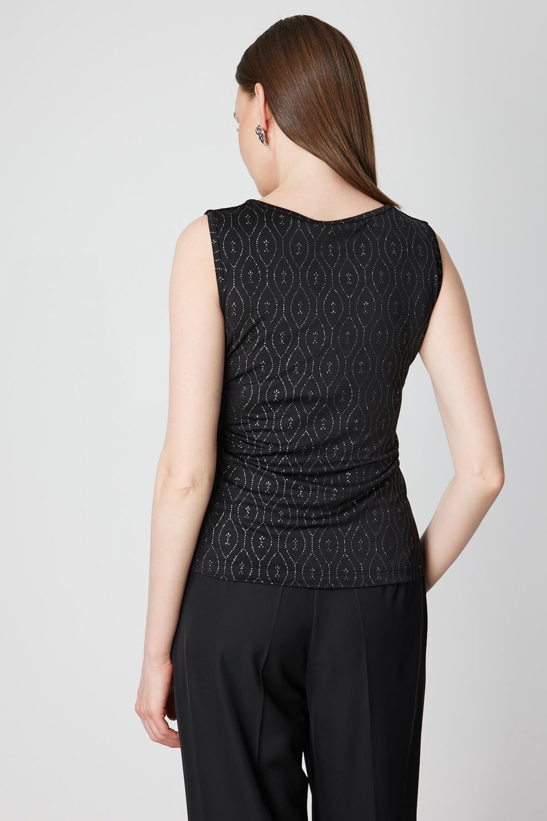 Dilim Yaka Kolsuz Bluz SİYAH